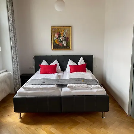 Homestay Clar Im Park Bad Gleichenberg