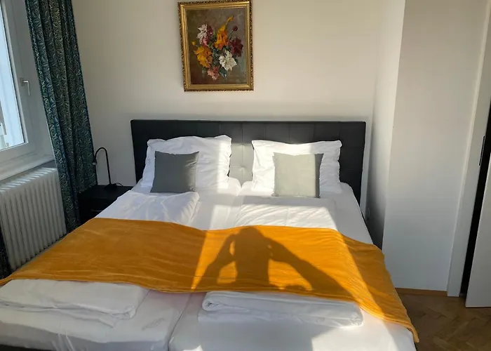 酒店 维恩哈听格克拉别墅公园温泉民宿 *