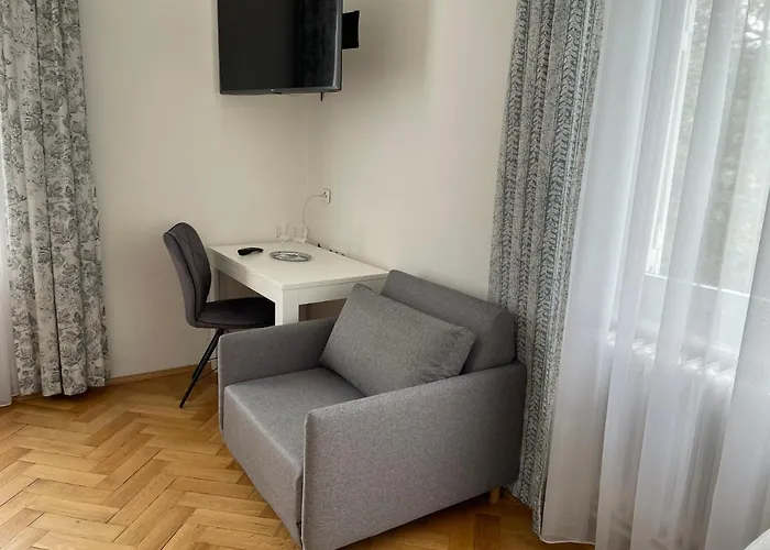 酒店 维恩哈听格克拉别墅公园温泉民宿 *